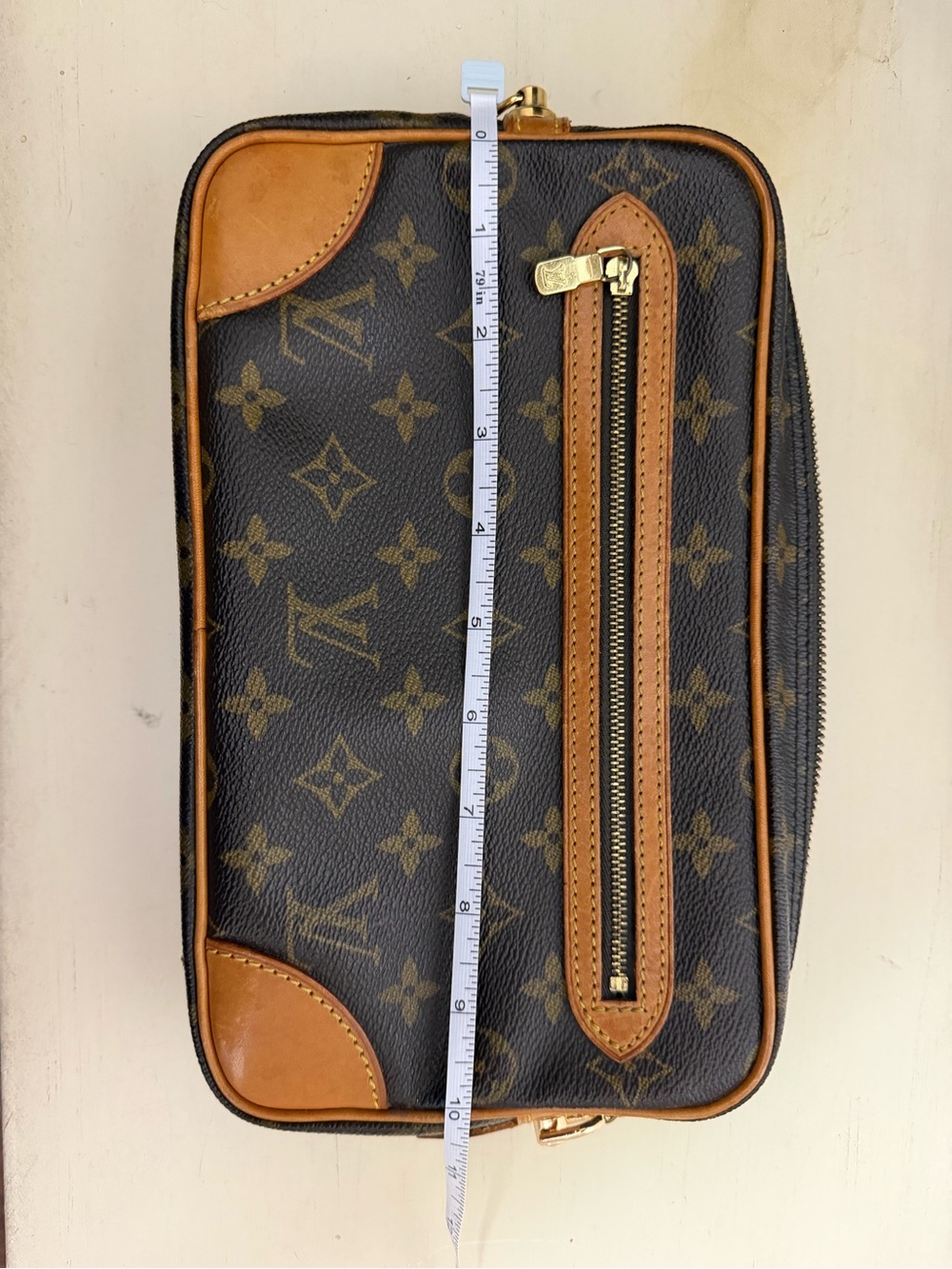 Louis Vuitton Monogram Canvas Toiletry Pouch in Brown and Tan - Picture 15 of 16